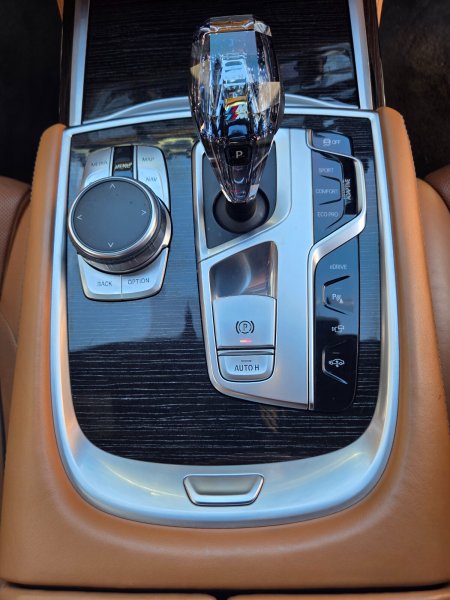 2018 BMW 7-Series - photo 20