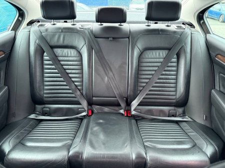 2018 Volkswagen Passat - photo 12