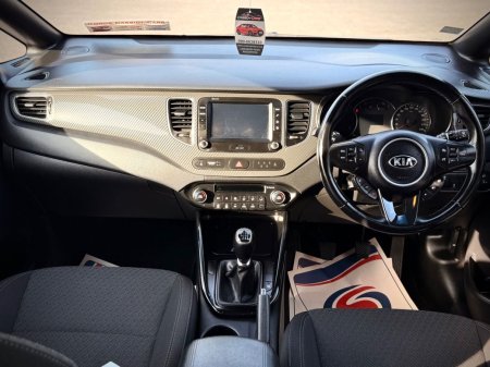 2017 Kia Carens - photo 13