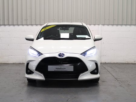 2021 Toyota Yaris - photo 2