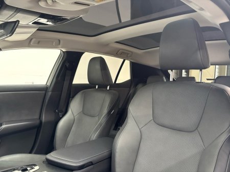 2025 Lexus RZ - photo 15