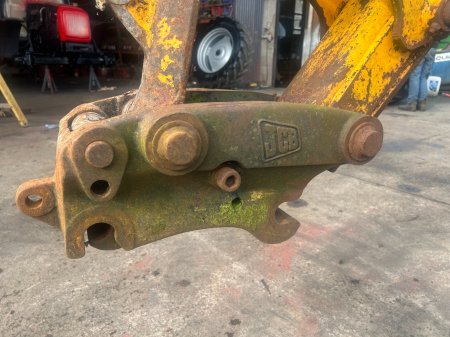 0 JCB  - photo 3