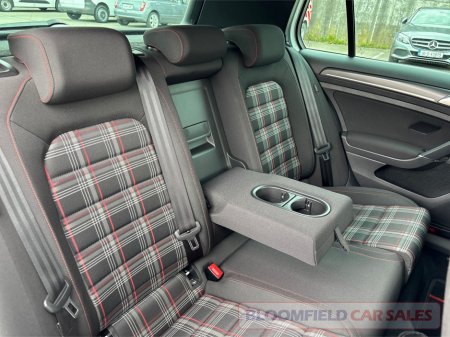2017 Volkswagen Golf - photo 31