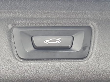 2023 BMW 3-Series - photo 20