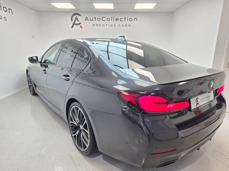 2023 BMW 5-Series - photo 4