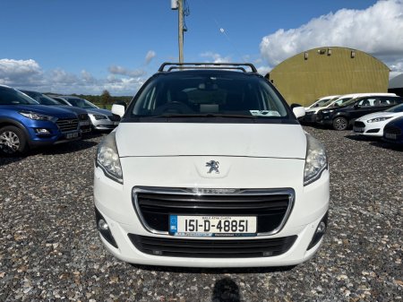 2015 Peugeot 5008 - photo 2