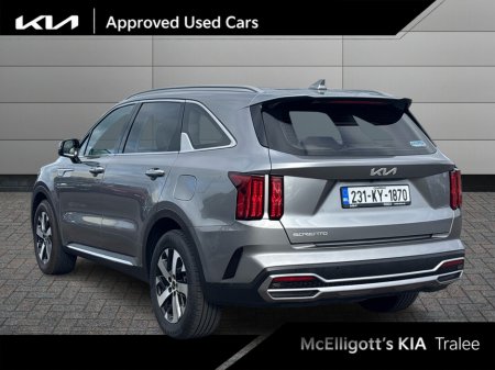 2023 Kia Sorento - photo 2