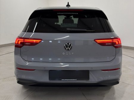 2025 Volkswagen Golf - photo 7