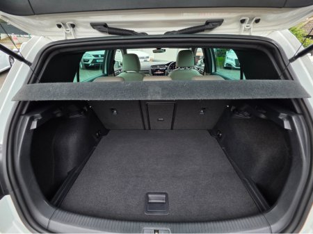 2019 Volkswagen Golf - photo 9