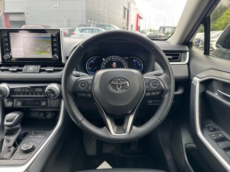 2021 Toyota RAV4 - photo 9