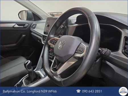 2024 Volkswagen T-Roc - photo 14
