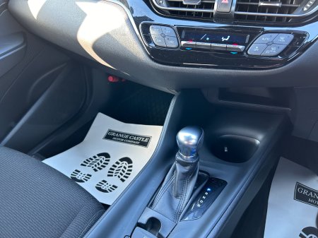 2017 Toyota C-HR - photo 9