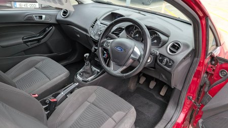 2016 Ford Fiesta - photo 8