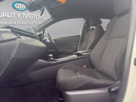 2019 Toyota C-HR - photo 16