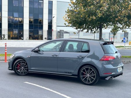 2019 Volkswagen Golf - photo 16