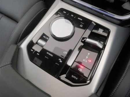 2025 BMW X3 - photo 10