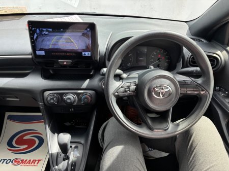 2020 Toyota Yaris - photo 22