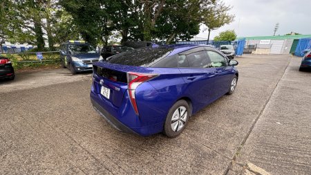 2016 Toyota Prius - photo 4