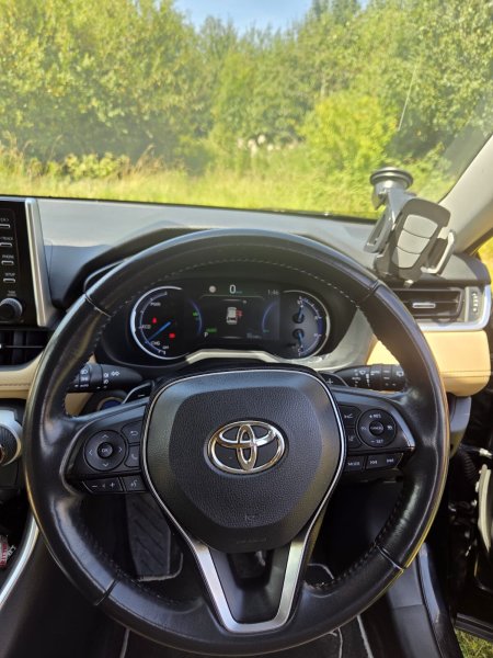 2021 Toyota RAV4 - photo 12