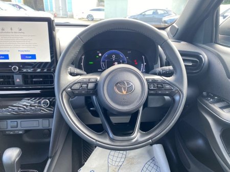 2026 Toyota Yaris Cross - photo 13