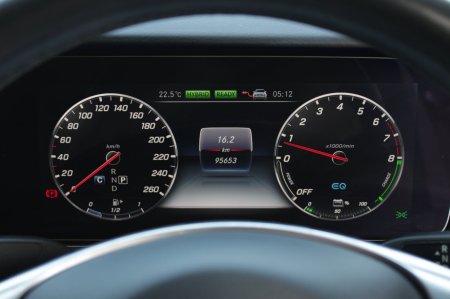 2018 Mercedes-Benz E-Class - photo 13