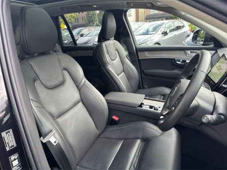 2025 Volvo XC90 - photo 11