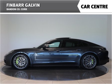2023 Porsche Panamera - photo 3