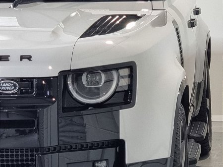 2026 Land Rover Defender - photo 18