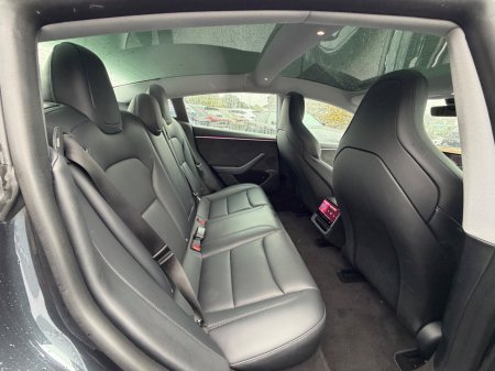 2024 Tesla Model 3 - photo 17