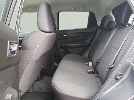 2020 Suzuki Swift - photo 8
