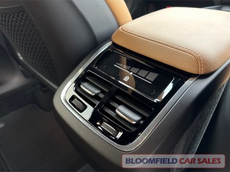 2018 Volvo XC60 - photo 32