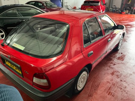 1992 Nissan Sunny - photo 7