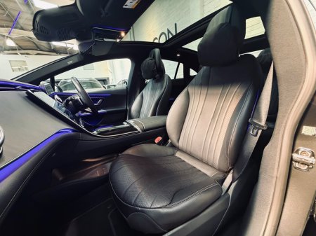 2025 Mercedes-Benz EQE - photo 11