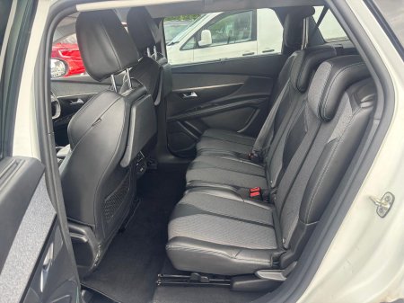 2022 Peugeot 5008 - photo 5