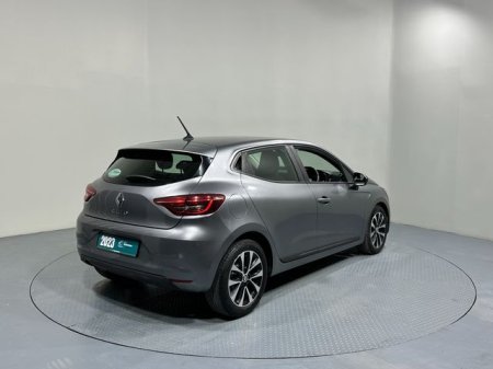 2023 Renault Clio - photo 8