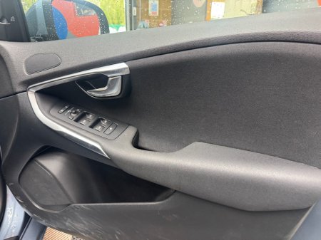 2018 Volvo V40 - photo 14