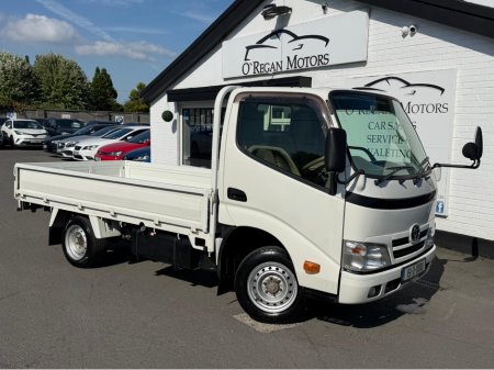 2015 Toyota Dyna DYNA 3.0 D4D 3.5T AUTO