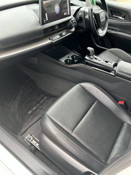 2024 Toyota Prius - photo 22