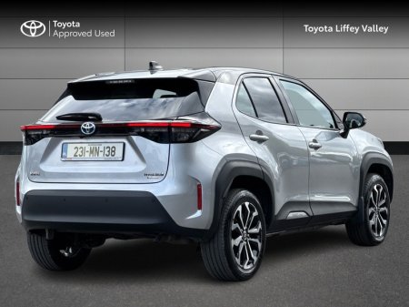 2023 Toyota Yaris Cross - photo 2