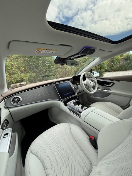 2023 Mercedes-Benz EQE - photo 31