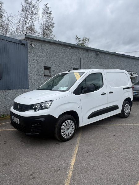 2022 Peugeot Partner - photo 19