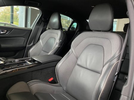 2023 Volvo S60 - photo 10