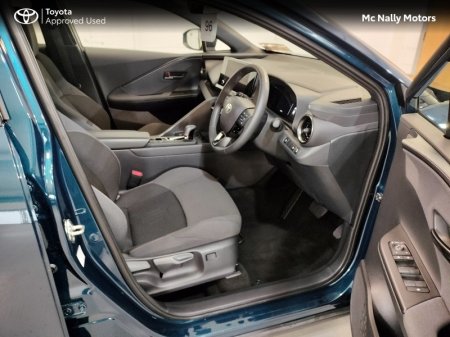2024 Toyota C-HR - photo 12