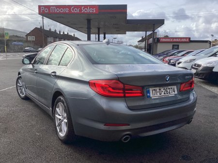 2017 BMW 5-Series - photo 6