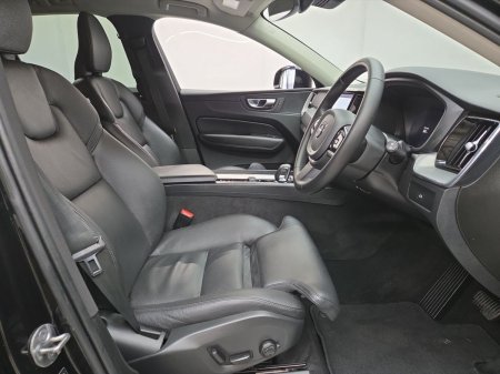 2023 Volvo XC60 - photo 9
