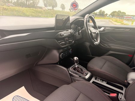 2020 Ford Focus - photo 3
