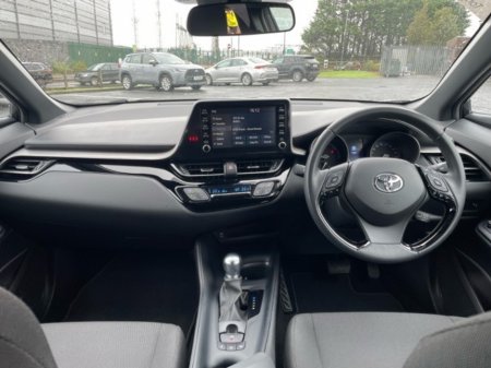 2023 Toyota C-HR - photo 9