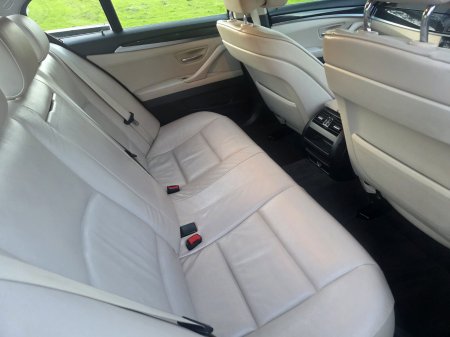 2010 BMW 5-Series - photo 9
