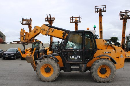 0 JCB  - photo 2