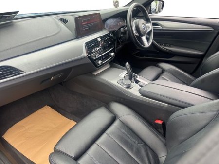 2019 BMW 5-Series - photo 15